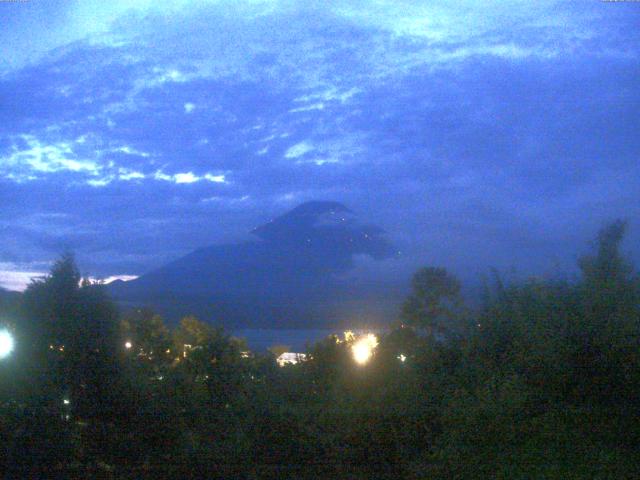 山中湖からの富士山