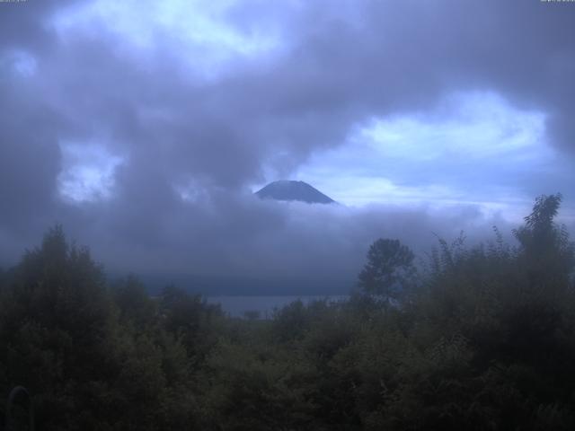 山中湖からの富士山