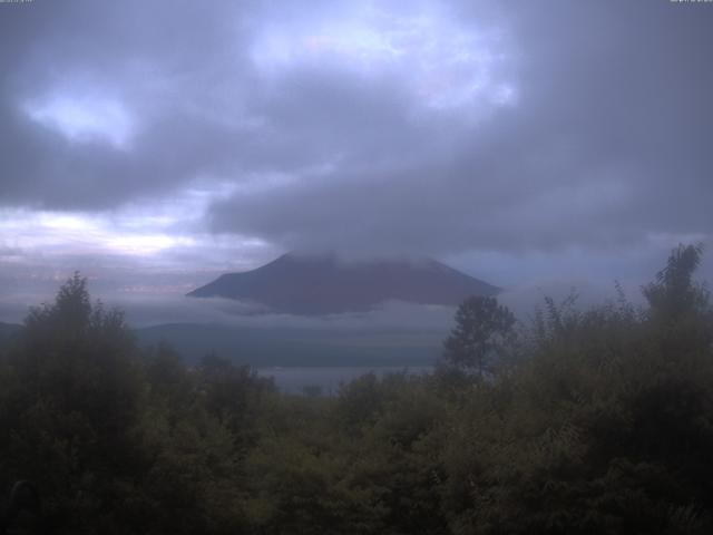 山中湖からの富士山